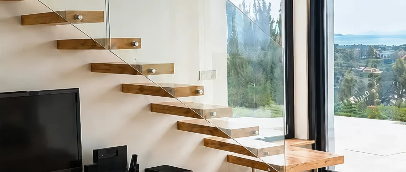 scala a sbalzo con appoggi invisibili-cover